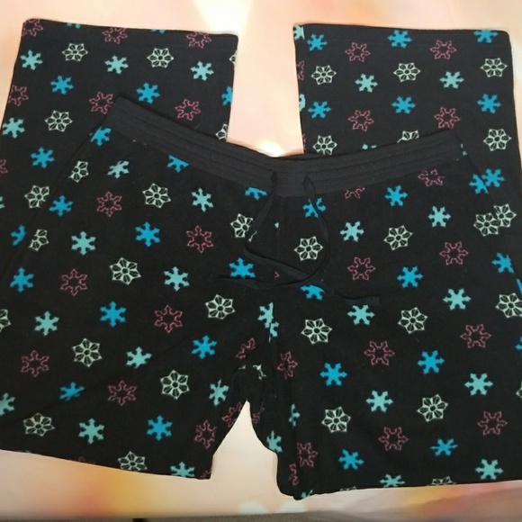 Xhilaration Other - Xhilaration 🔴 Fleece Pajama Pants